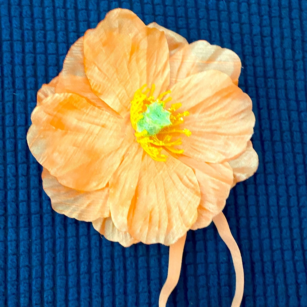 17 tieks flowers and two masks